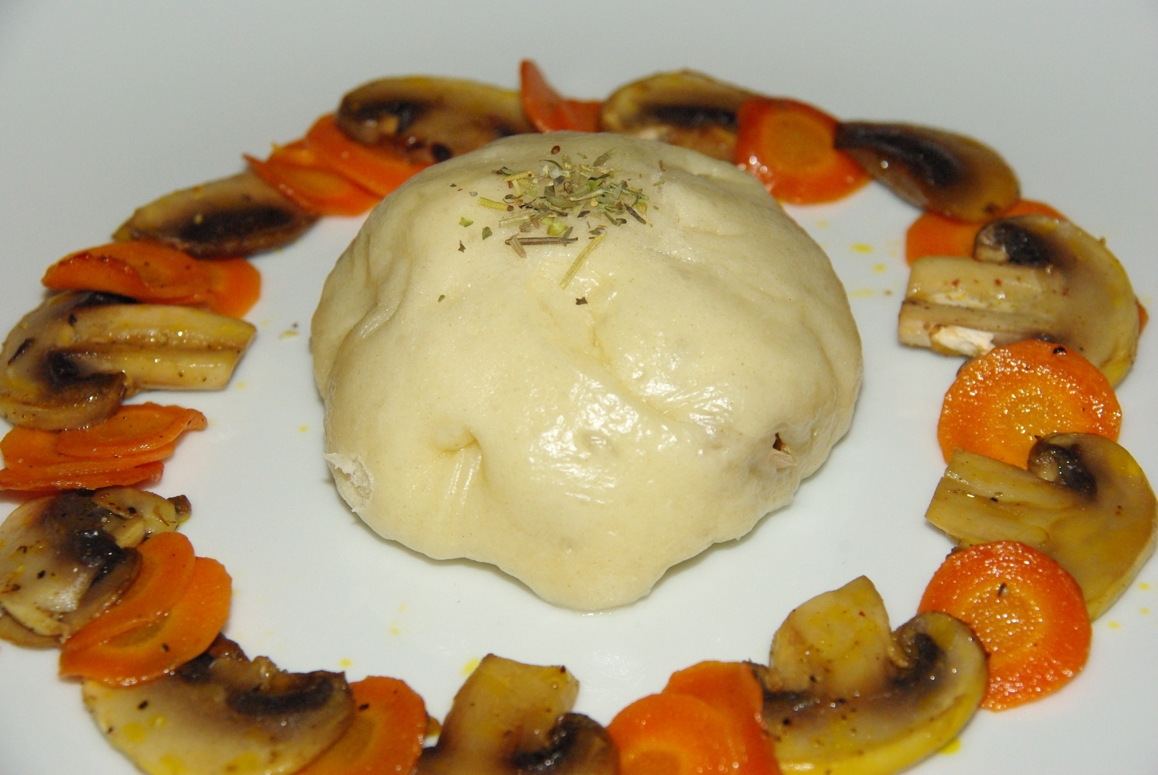 MediterraneDimSumundCannellonimitRicottaundSpinatfllung2