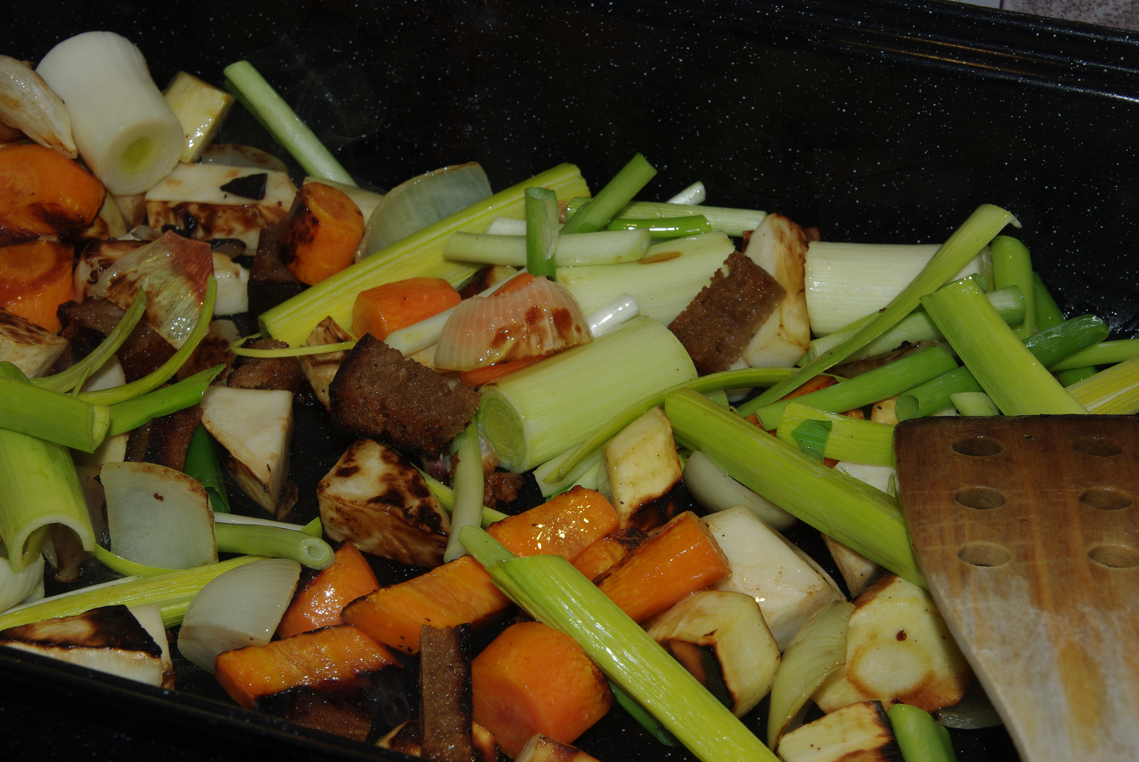 Mediterraner Schweinebraten aus dem Holzofen2