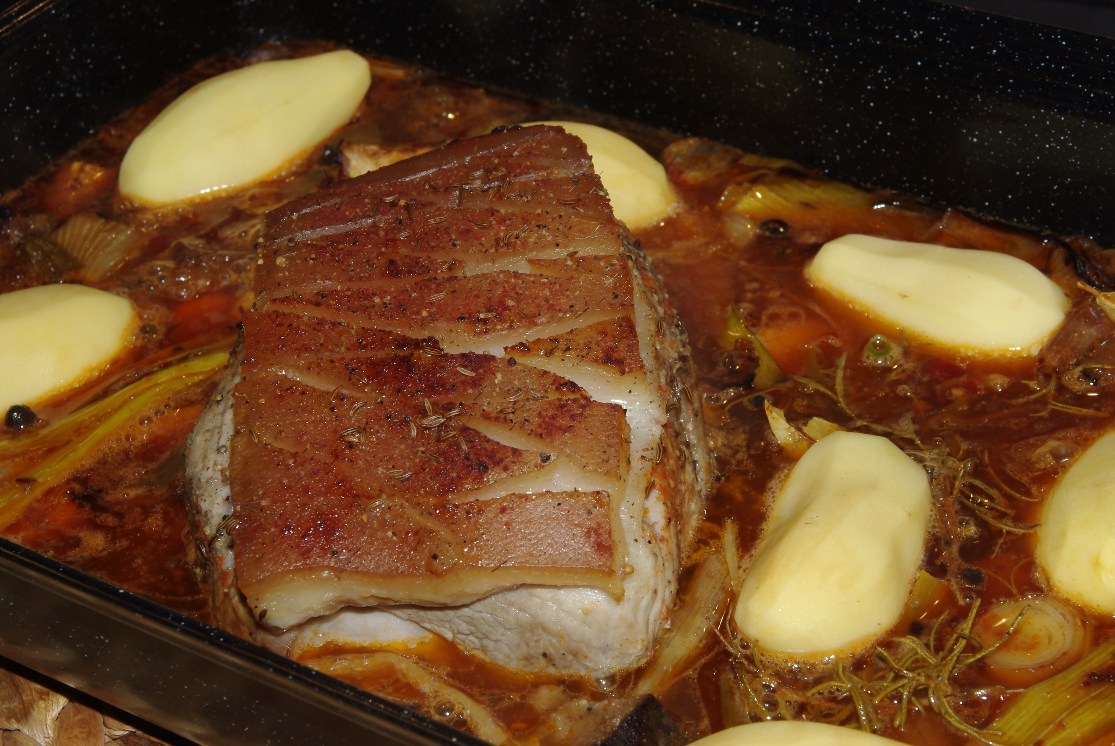 Mediterraner Schweinebraten aus dem Holzofen5